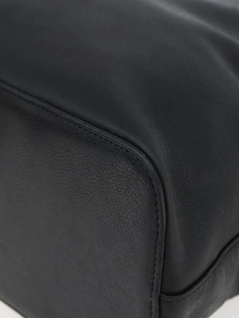 BURBERRY Tote Bag Leather Black Gold - Picture 5 of 16